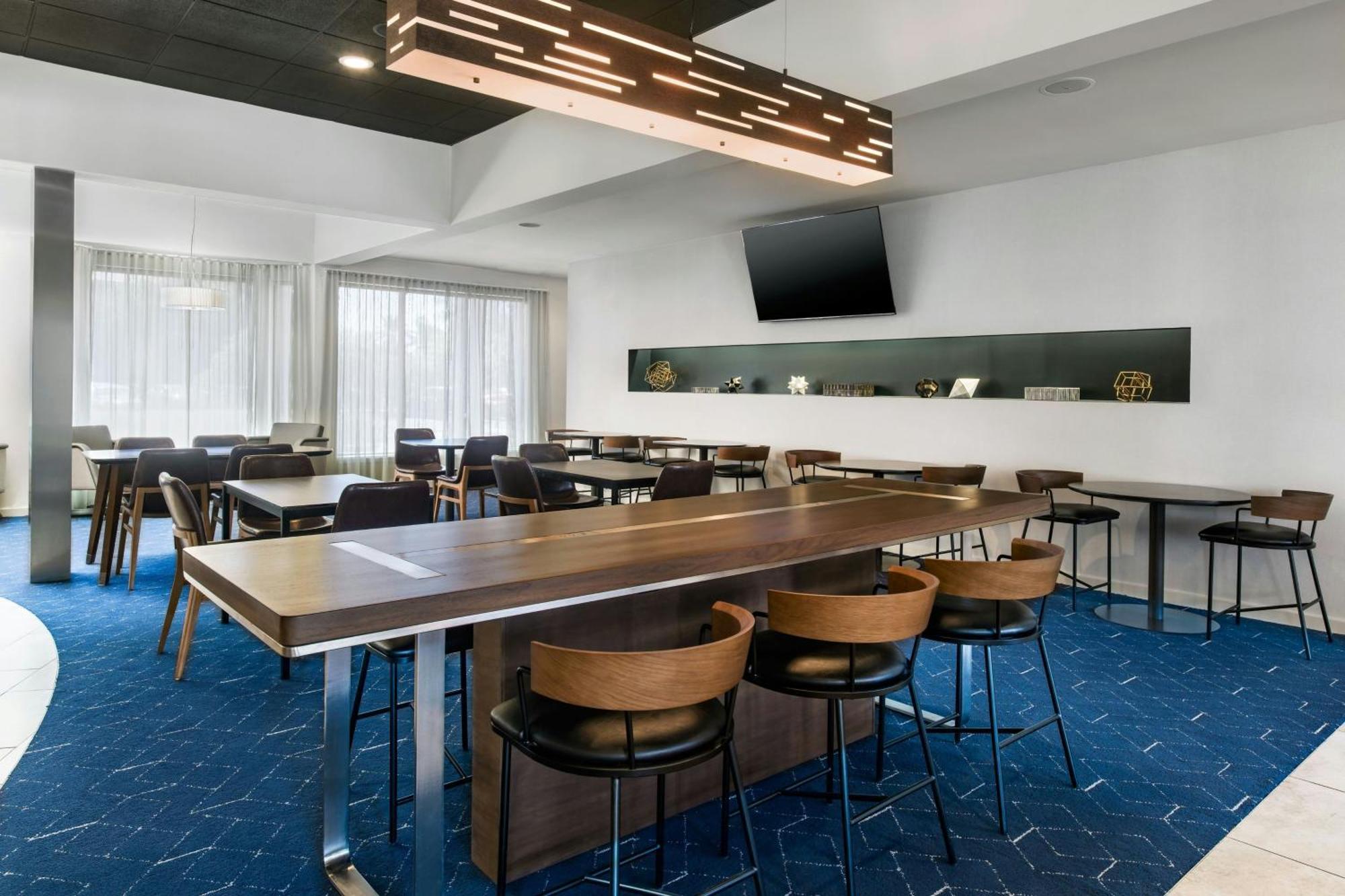 Courtyard By Marriott Phoenix Airport Exteriör bild